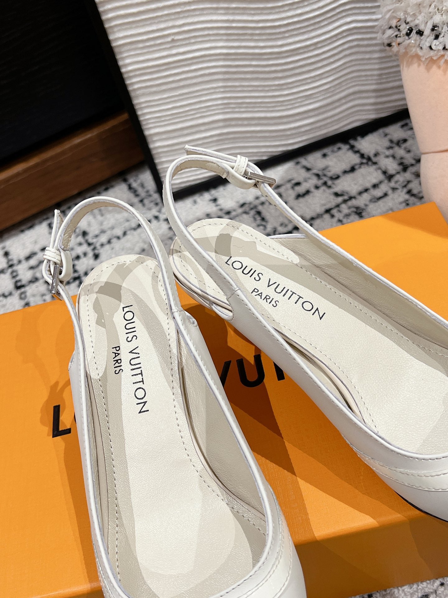HIGH HEEL 4 CM SLINGBACKS IN WHITE CALFSKIN - 35