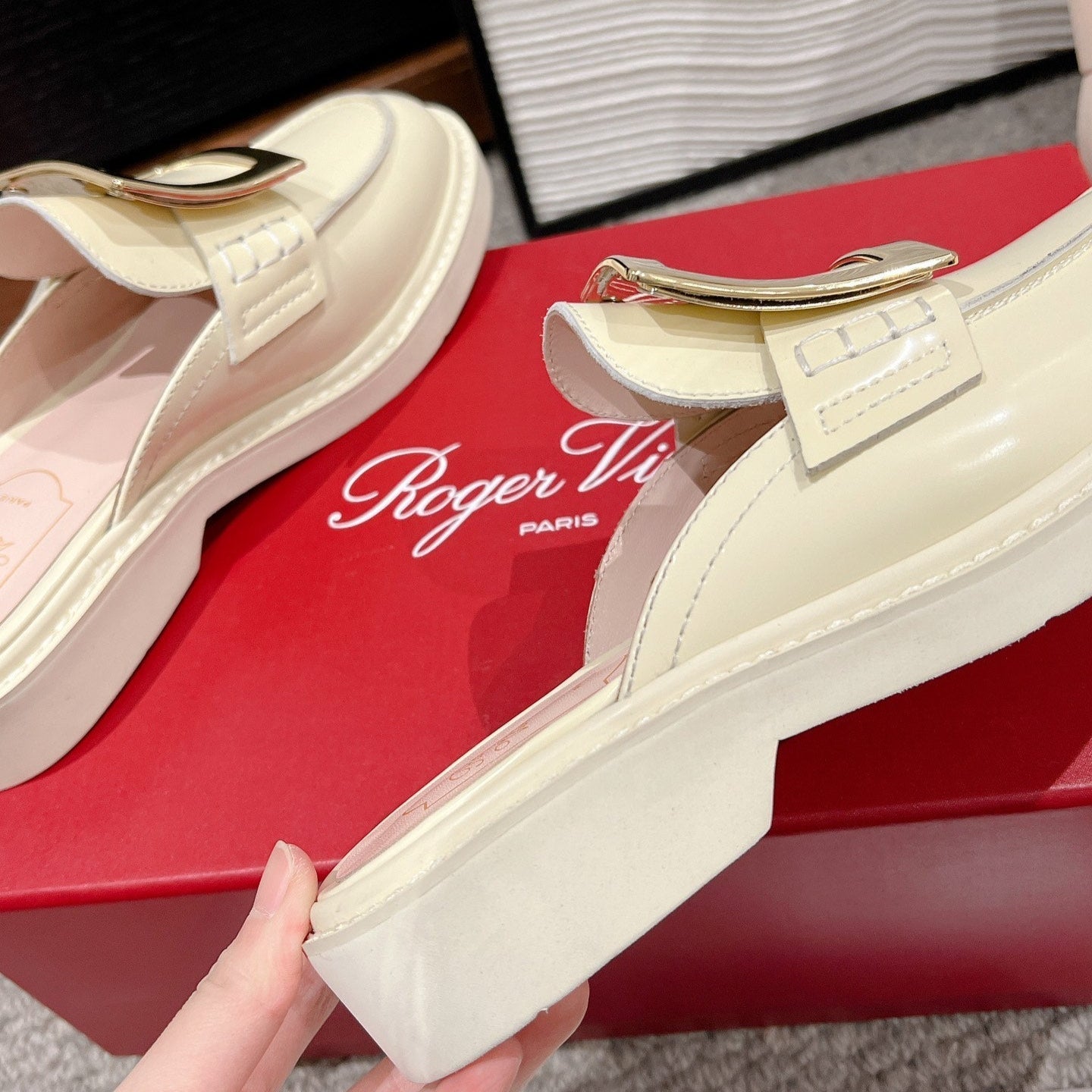 VIV' RANGERS MULES IN CREAM SHINY CALFSKIN GOLD BUCKLE - 35