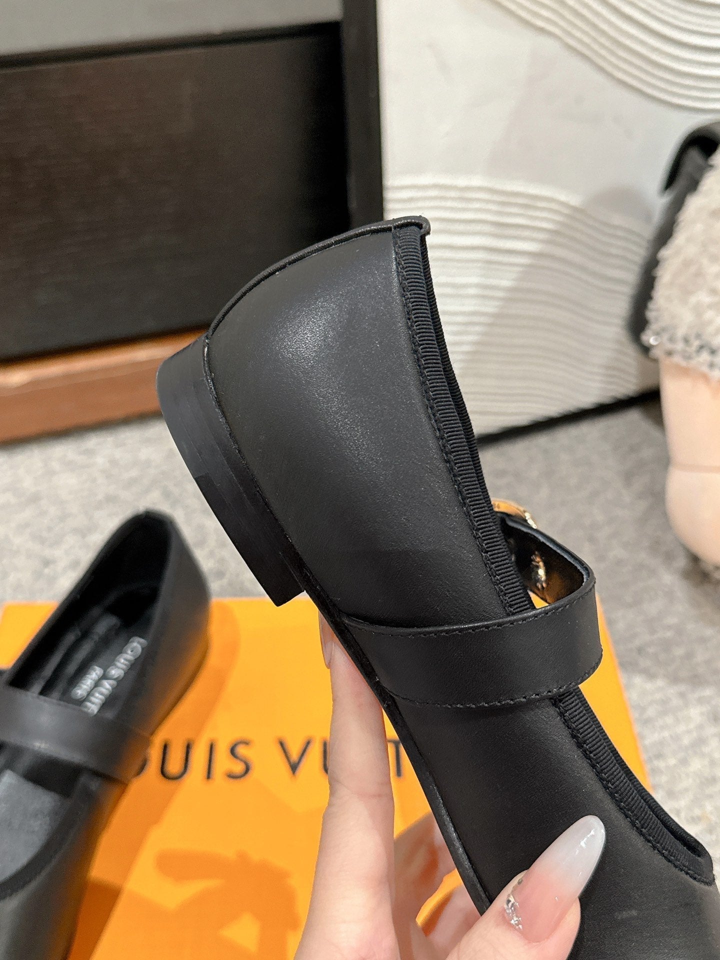 MARY JANE SHOES IN BLACK SHEEPSKIN - 35