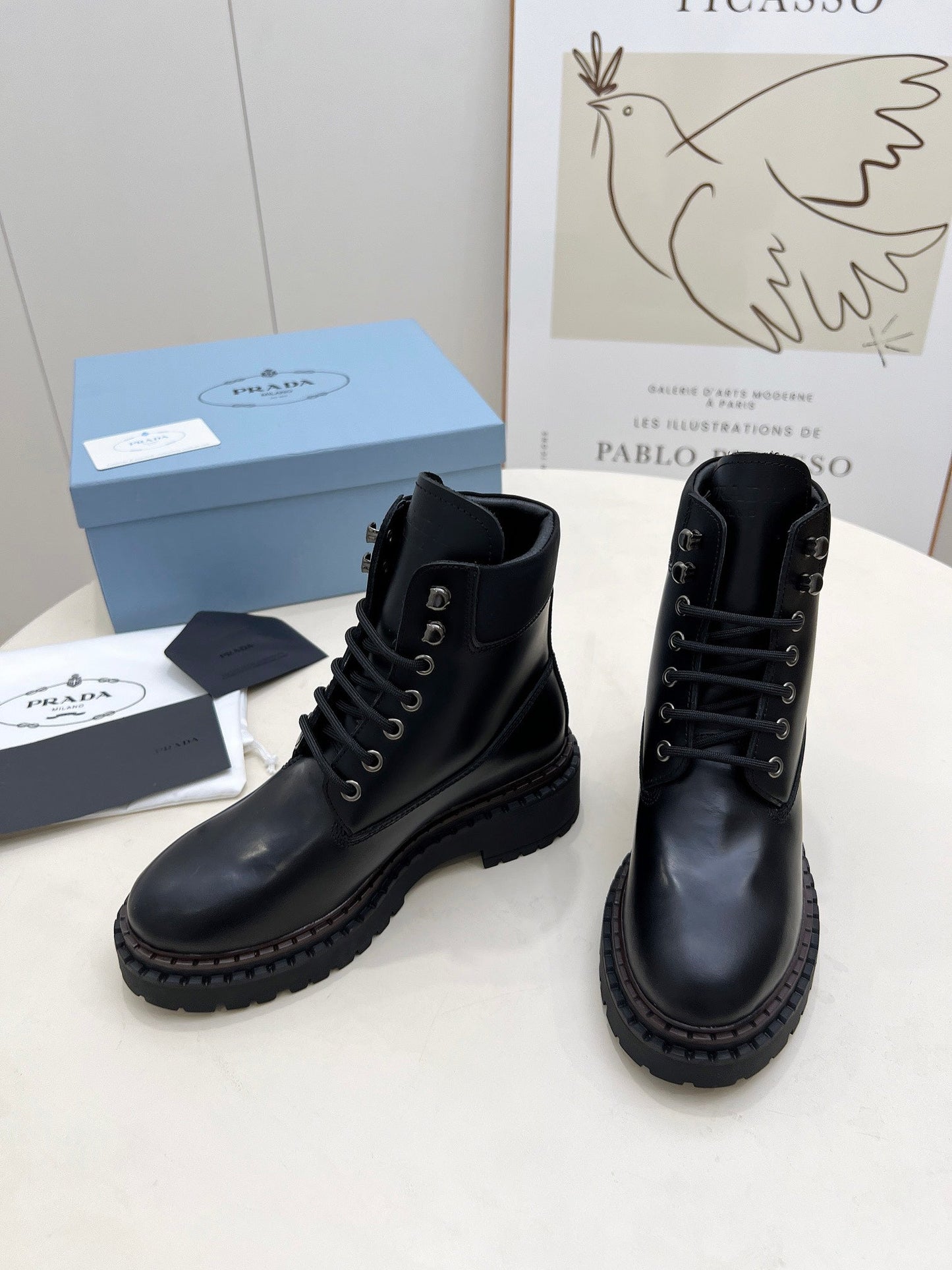 PRADA 25S LACE UP BOOTS BLACK GLOSSY CALFSKIN - 35