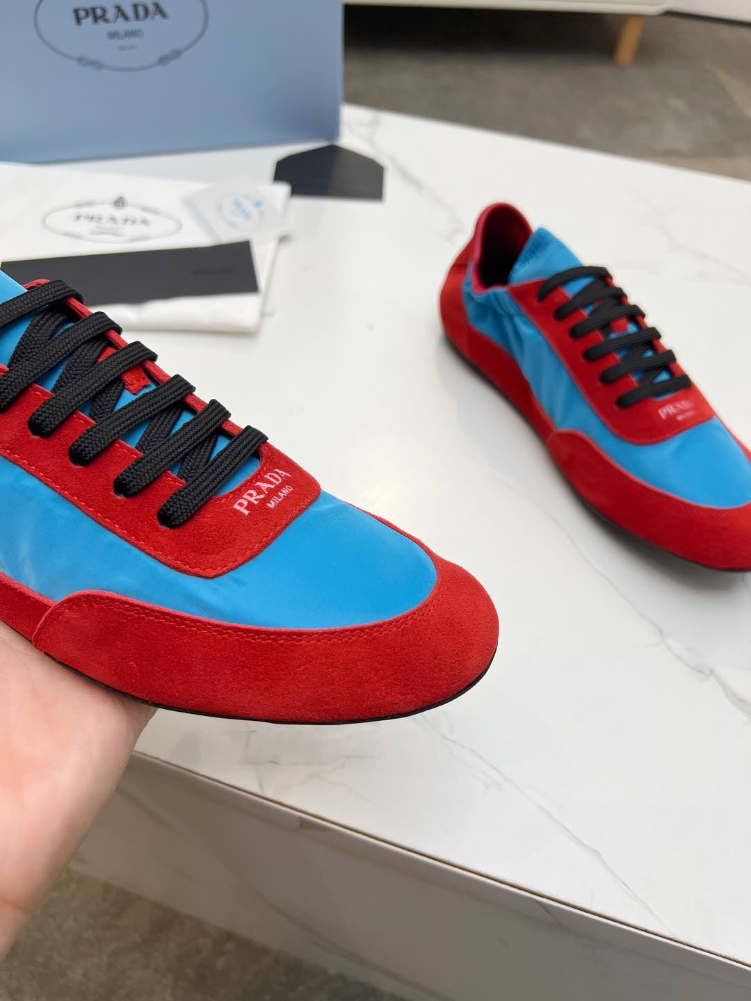 COLLAPSE SNEAKERS IN RED SUEDE AND SKY BLUE NYLON - 35
