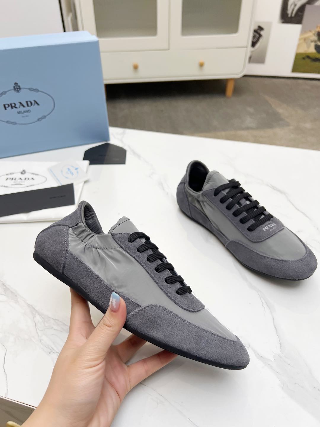 COLLAPSE SNEAKERS IN GRAY SUEDE AND NYLON - 35