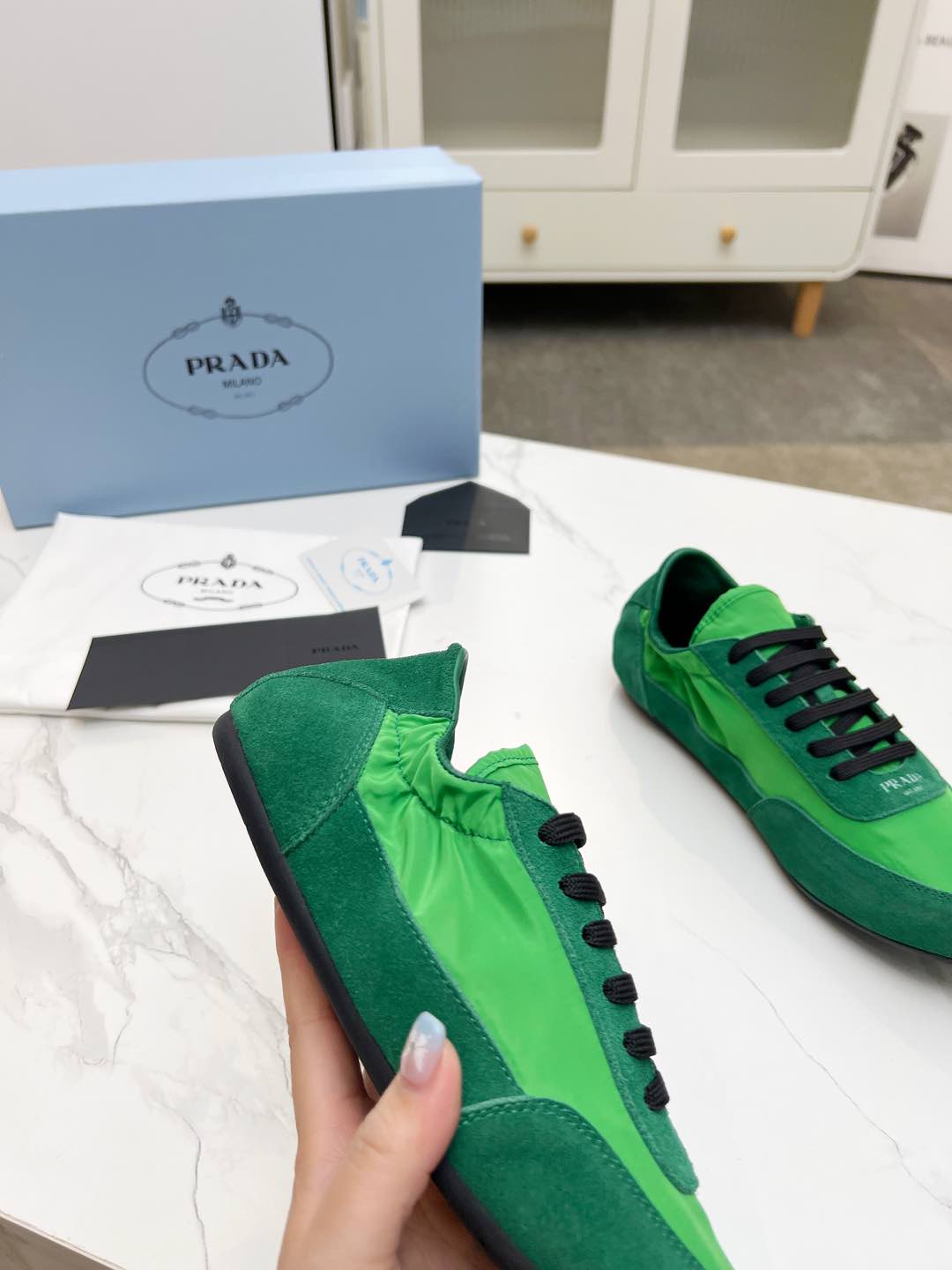 COLLAPSE SNEAKERS IN GREEN SUEDE AND NYLON - 35