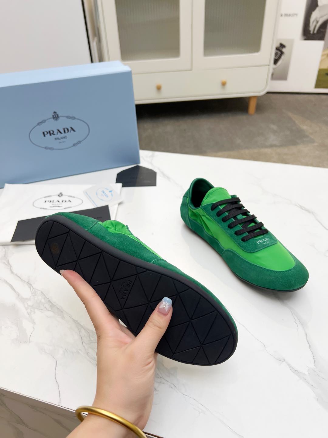 COLLAPSE SNEAKERS IN GREEN SUEDE AND NYLON - 35