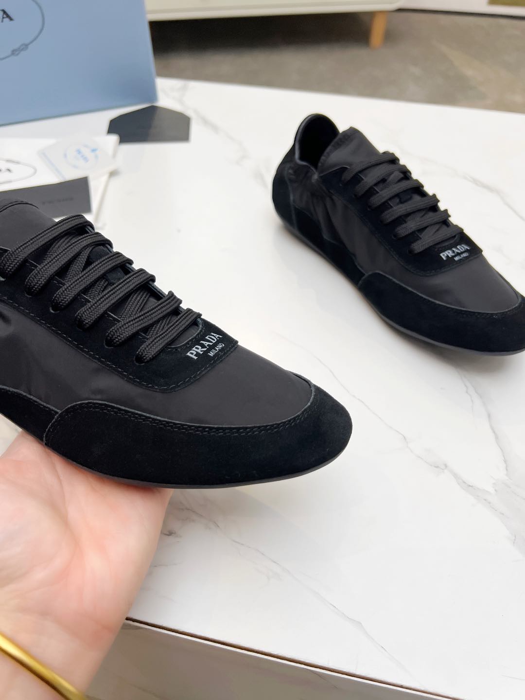 COLLAPSE SNEAKERS IN BLACK SUEDE AND NYLON - 35
