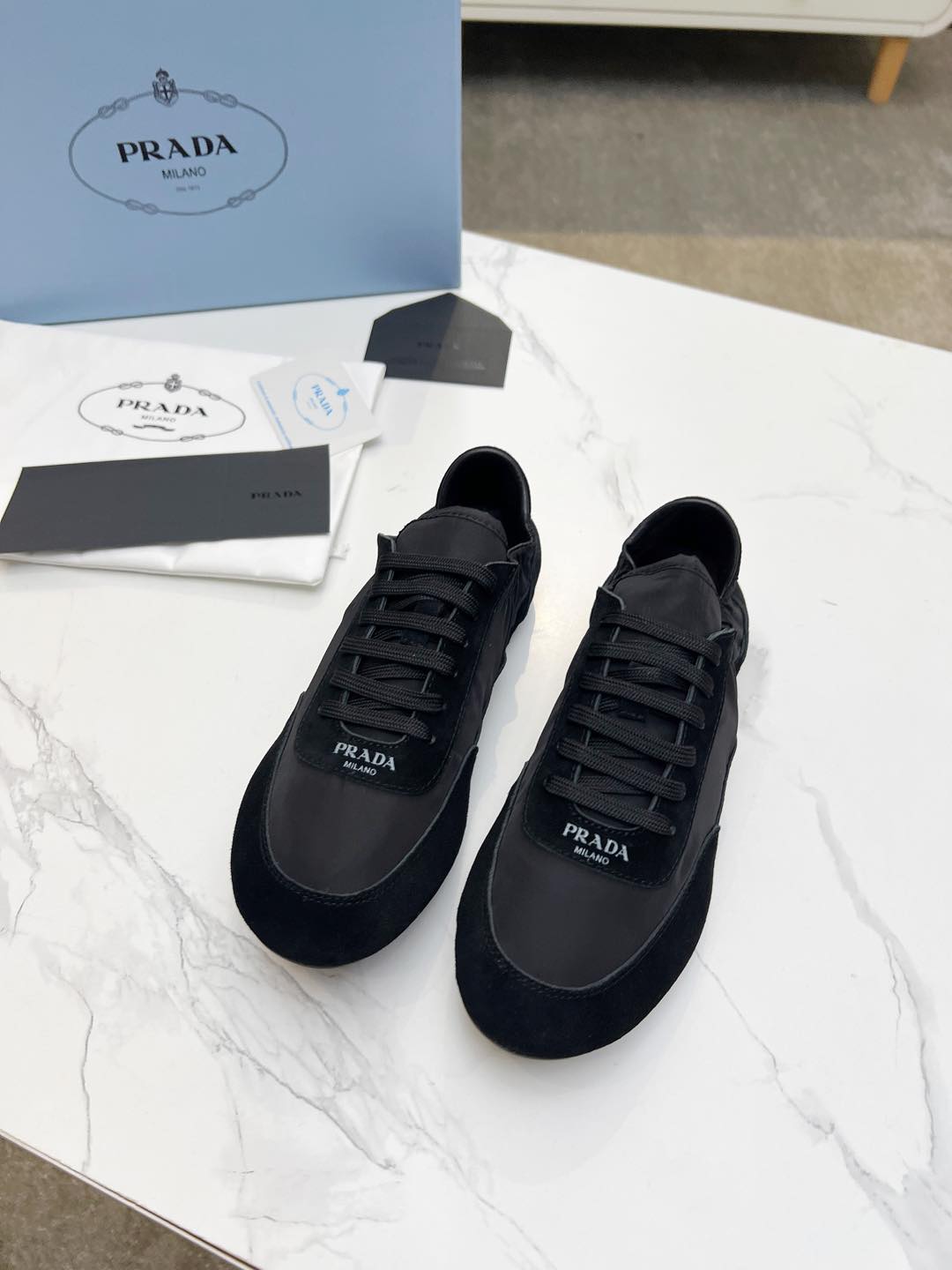 COLLAPSE SNEAKERS IN BLACK SUEDE AND NYLON - 35