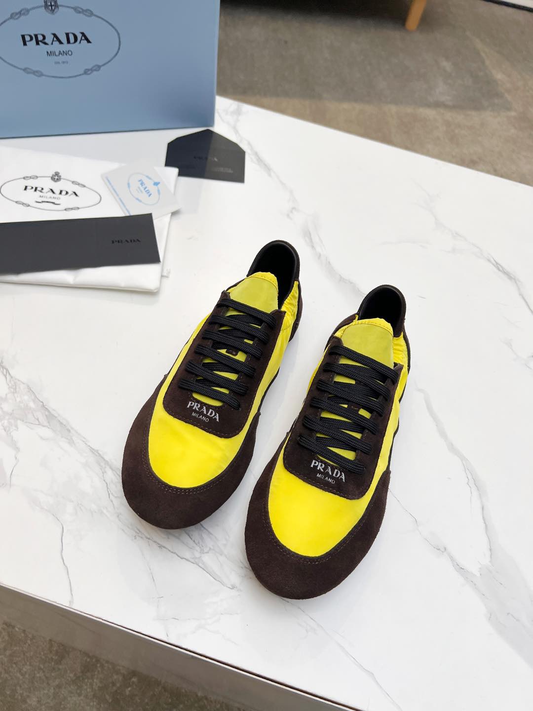 COLLAPSE SNEAKERS IN CHOCOLATE SUEDE AND YELLOW NYLON - 35