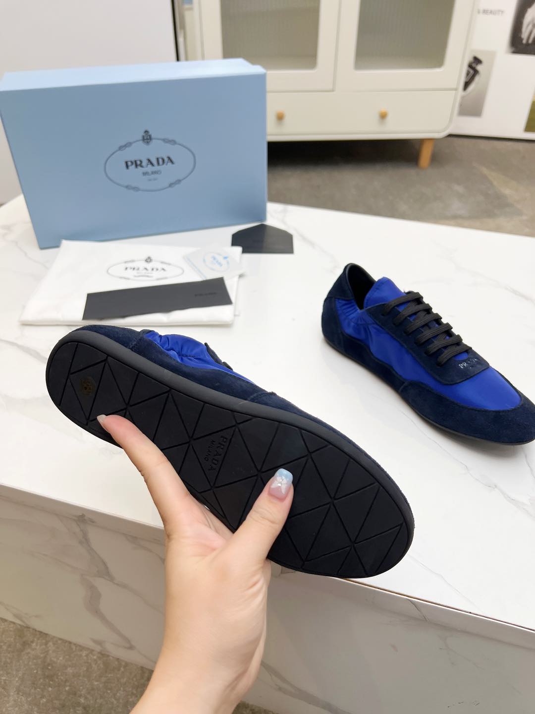 COLLAPSE SNEAKERS IN BLUE SUEDE AND NYLON - 35
