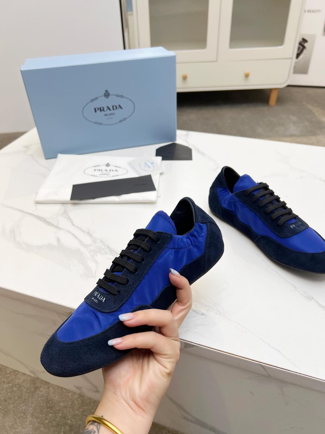 COLLAPSE SNEAKERS IN BLUE SUEDE AND NYLON - 35