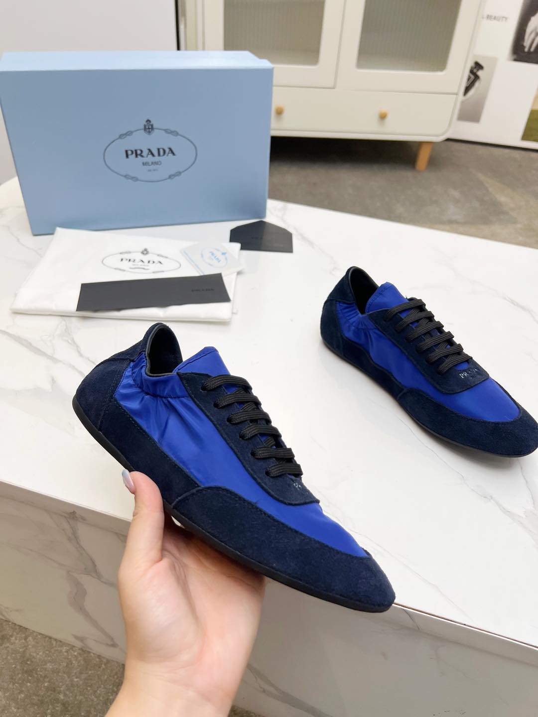 COLLAPSE SNEAKERS IN BLUE SUEDE AND NYLON - 35