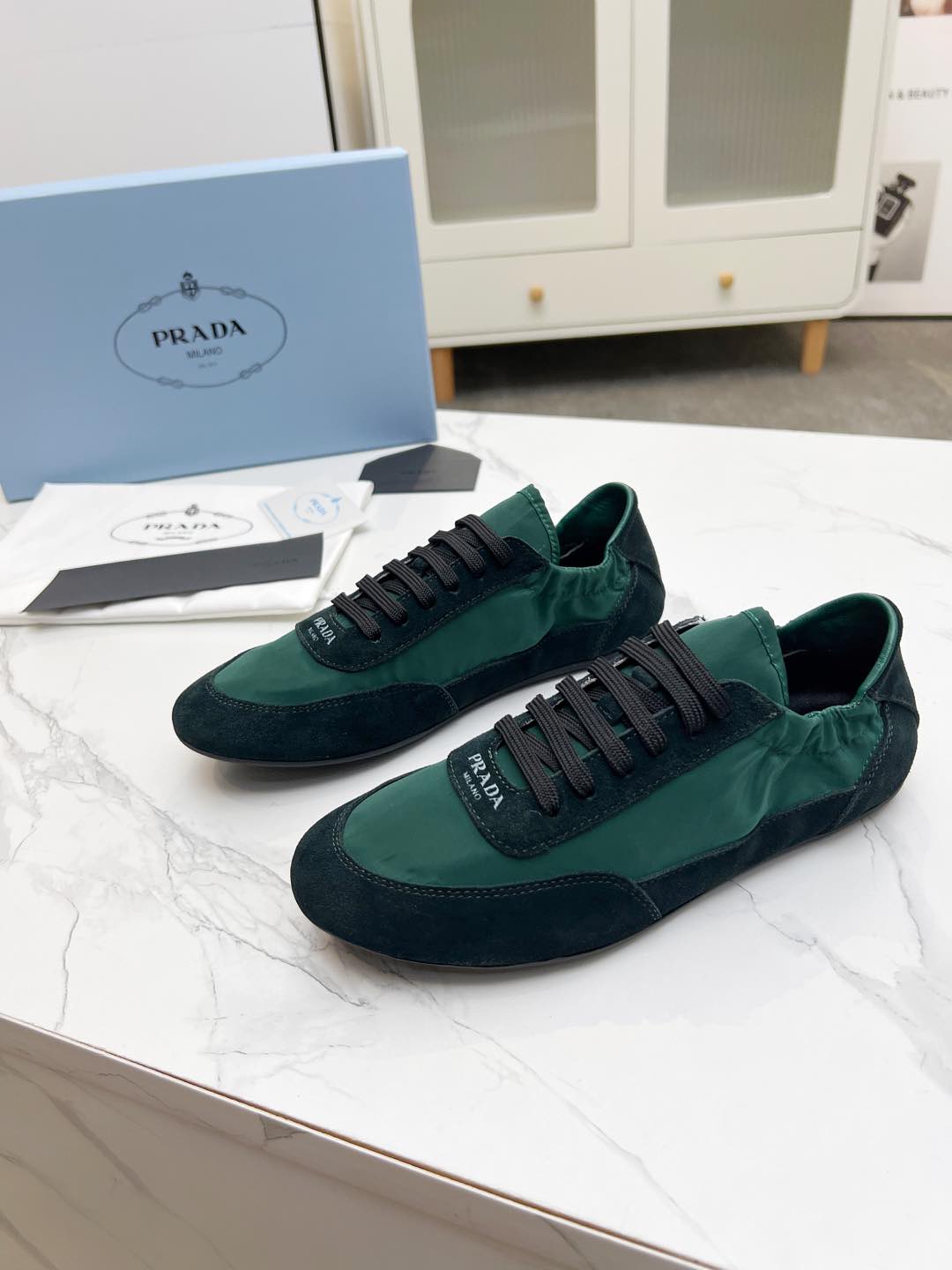 COLLAPSE SNEAKERS IN BLACK SUEDE AND FOREST GREEN NYLON - 35