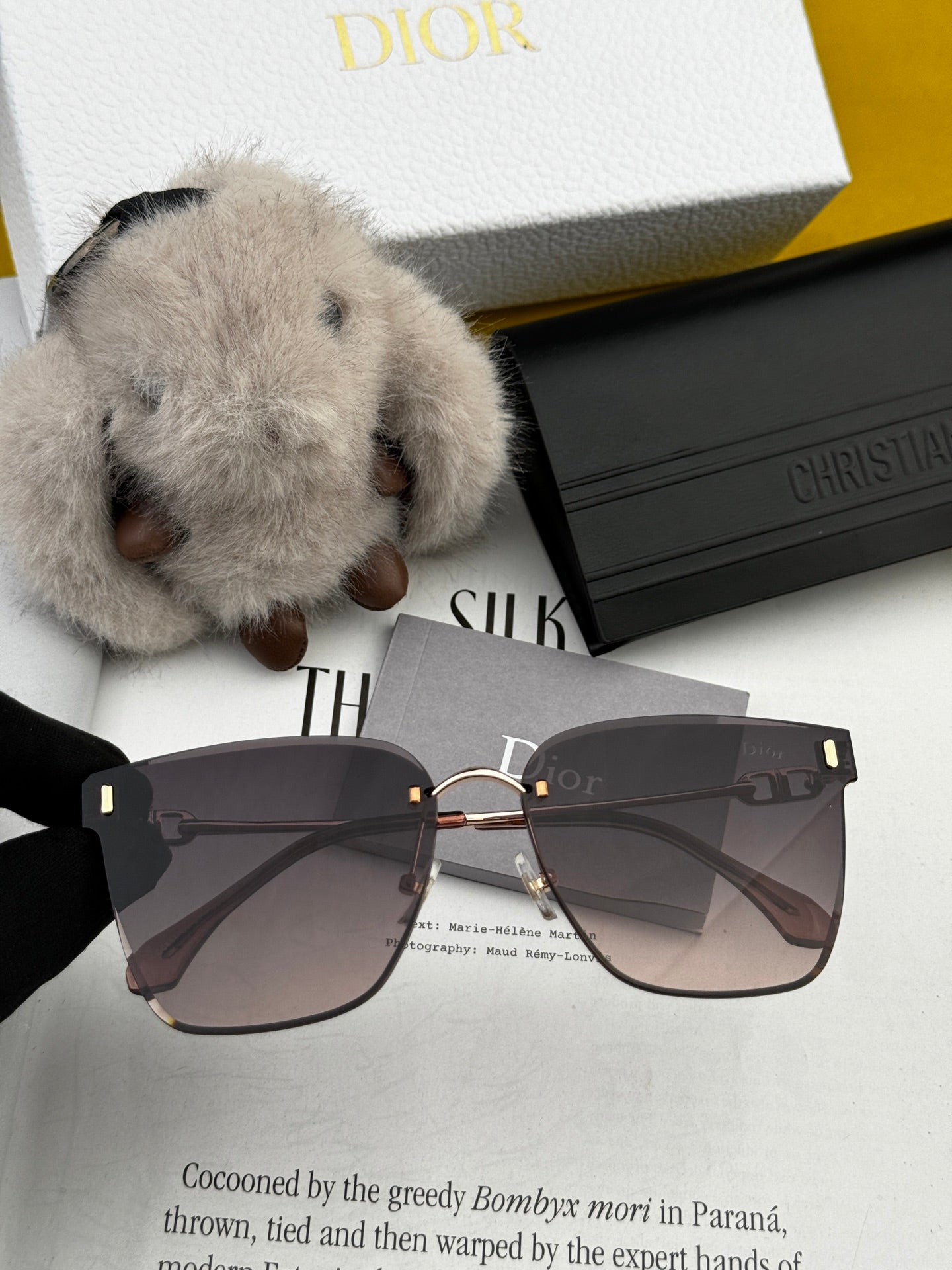 MONTAIGNE SUNGLASS CD4641 IN METAL - Black