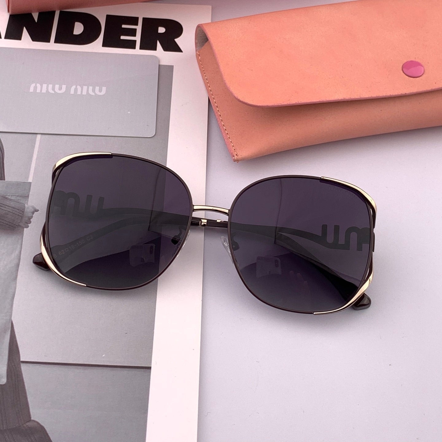 RUNWAY CAT EYE SUNGLASSES M8321 IN ACETATE - Black