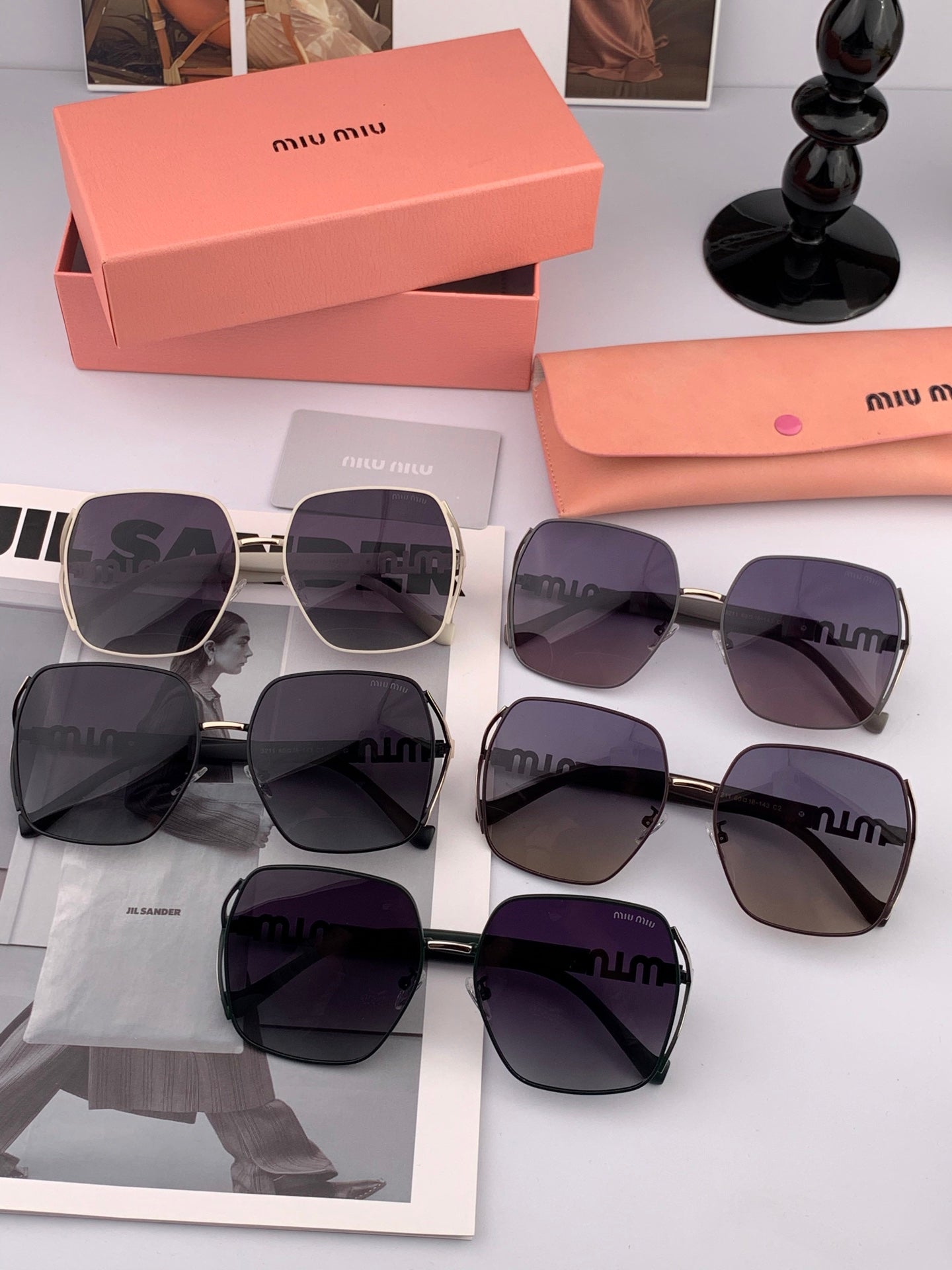 RUNWAY SQUARE SUNGLASSES M1321 IN ACETATE - Black