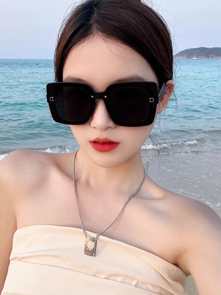 MONTAIGNE SUNGLASS D4292 IN ACETATE - Black