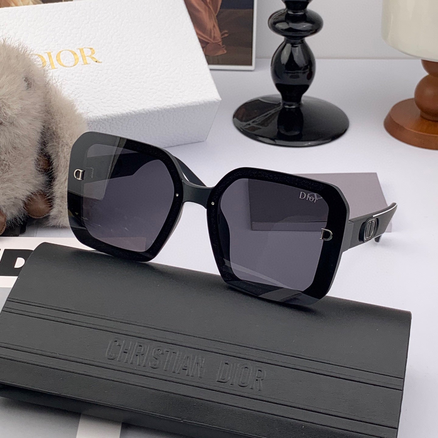 MONTAIGNE SUNGLASS D4292 IN ACETATE - Black