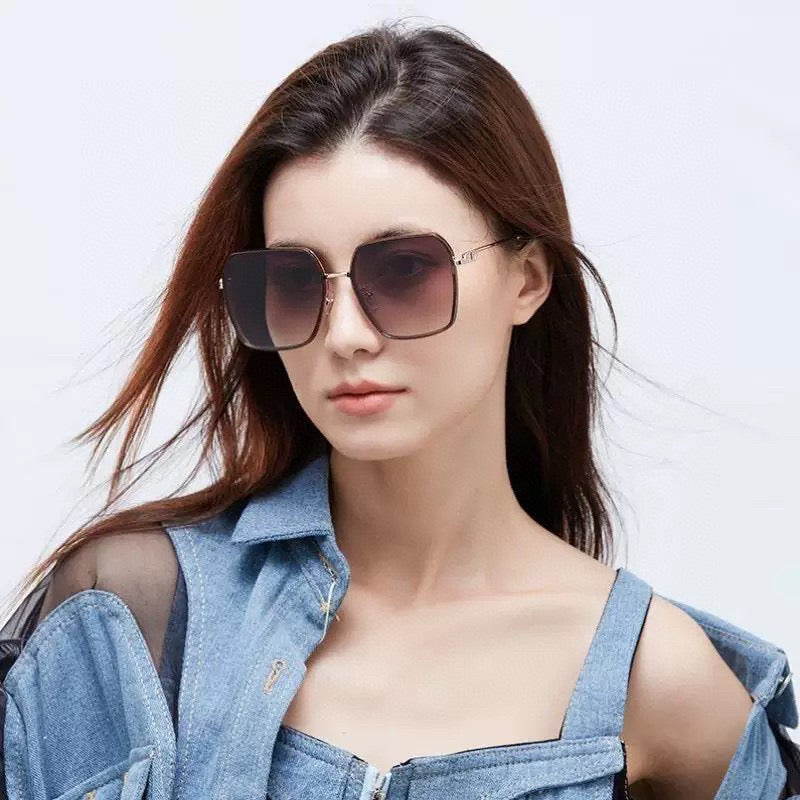 MONTAIGNE SUNGLASS D7635 IN METAL - Grey