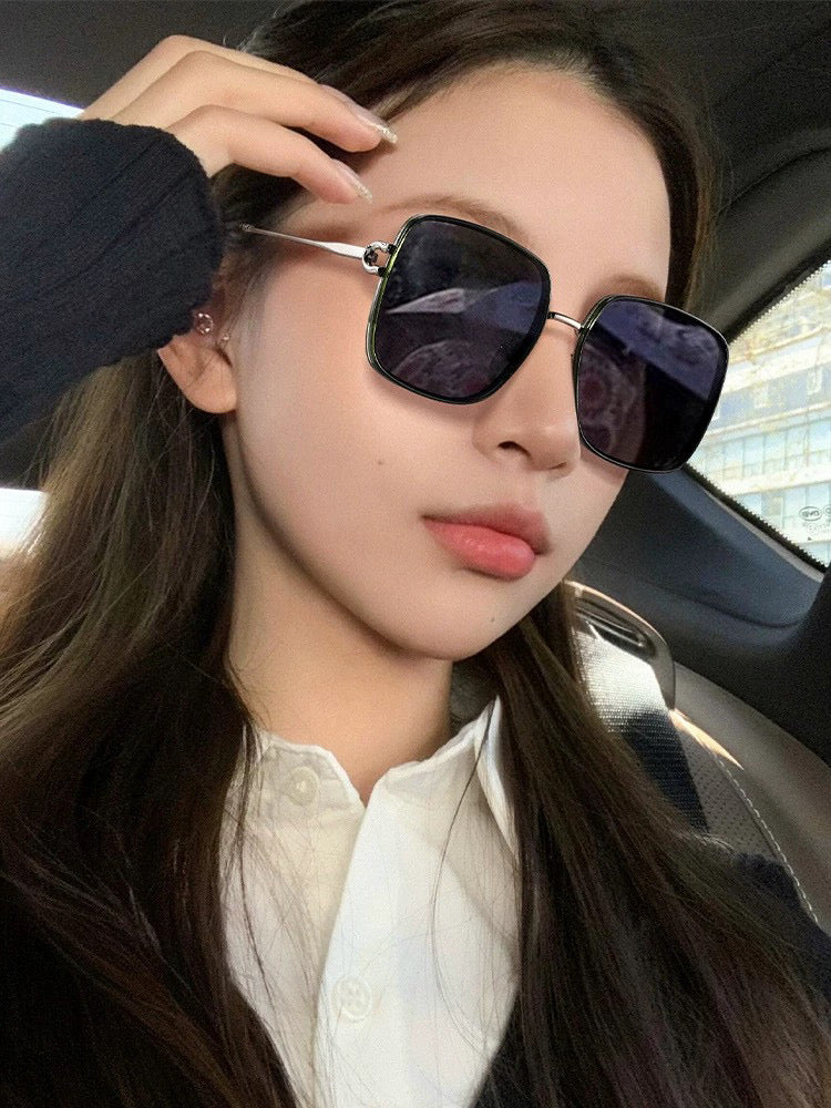 SQUARE FRAME SUNGLASSES G4634 IN METAL - White