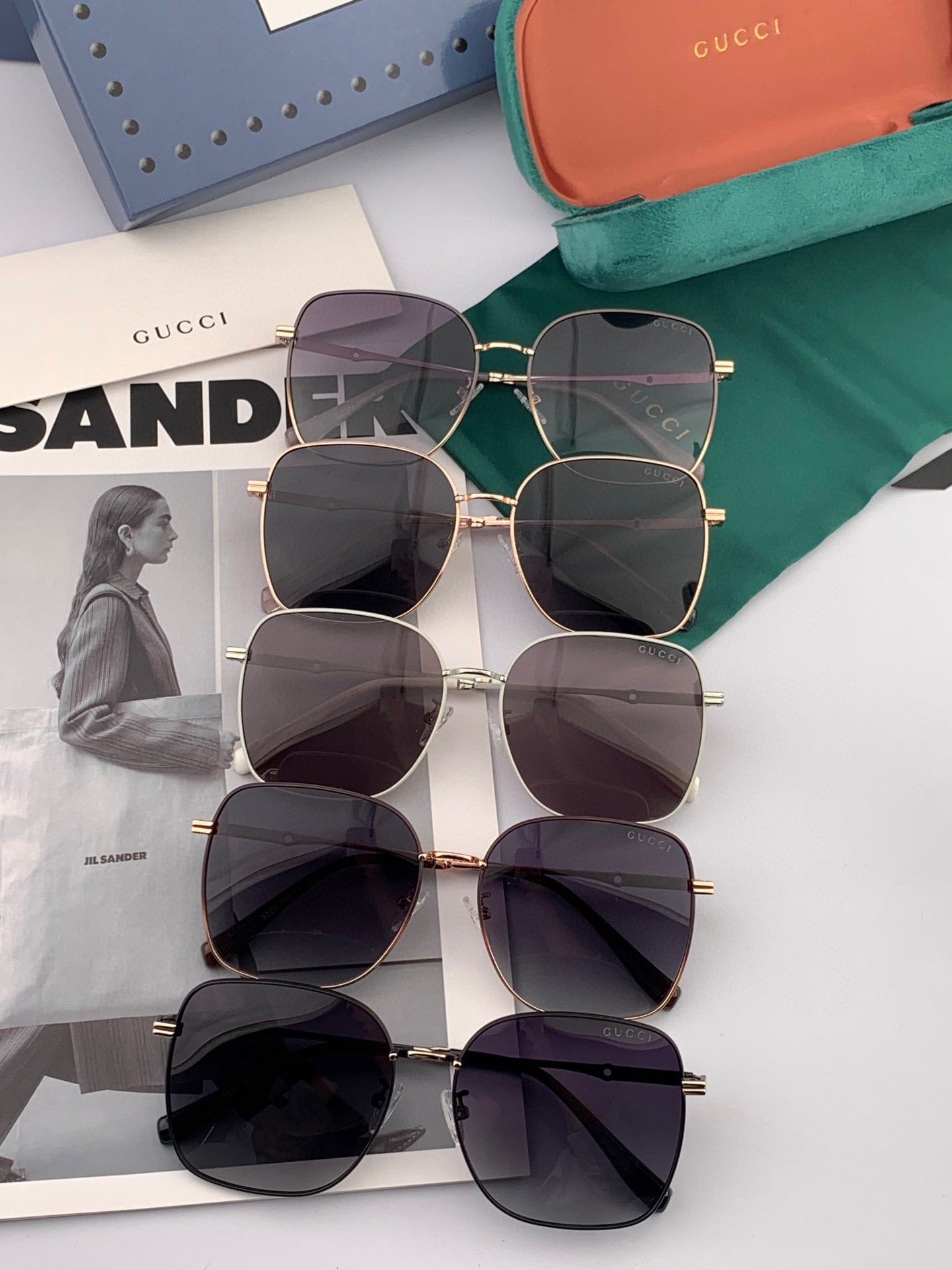 SQUARE FRAME SUNGLASSES G2322 IN METAL - Black/ dark purple