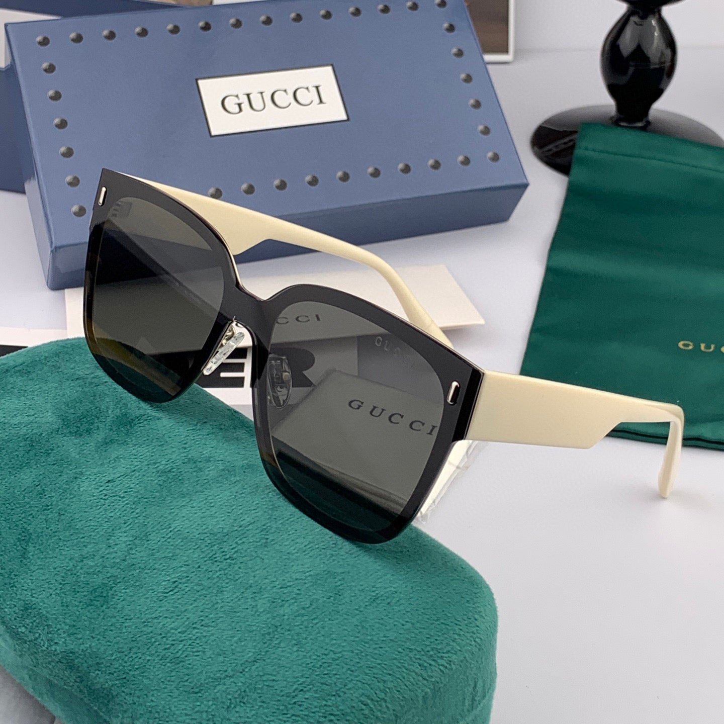 SQUARE FRAME SUNGLASSES G9316 IN ACETATE - Black