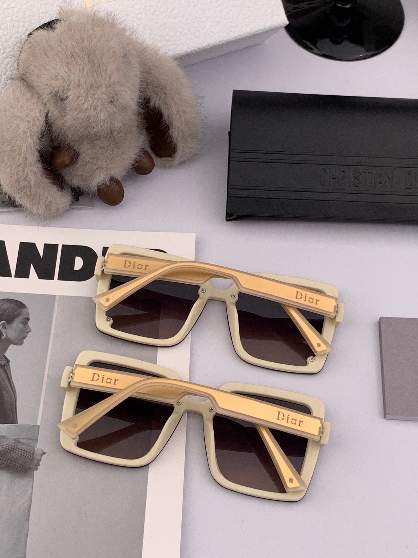 MONTAIGNE SUNGLASS D7191 IN ACETATE - Small