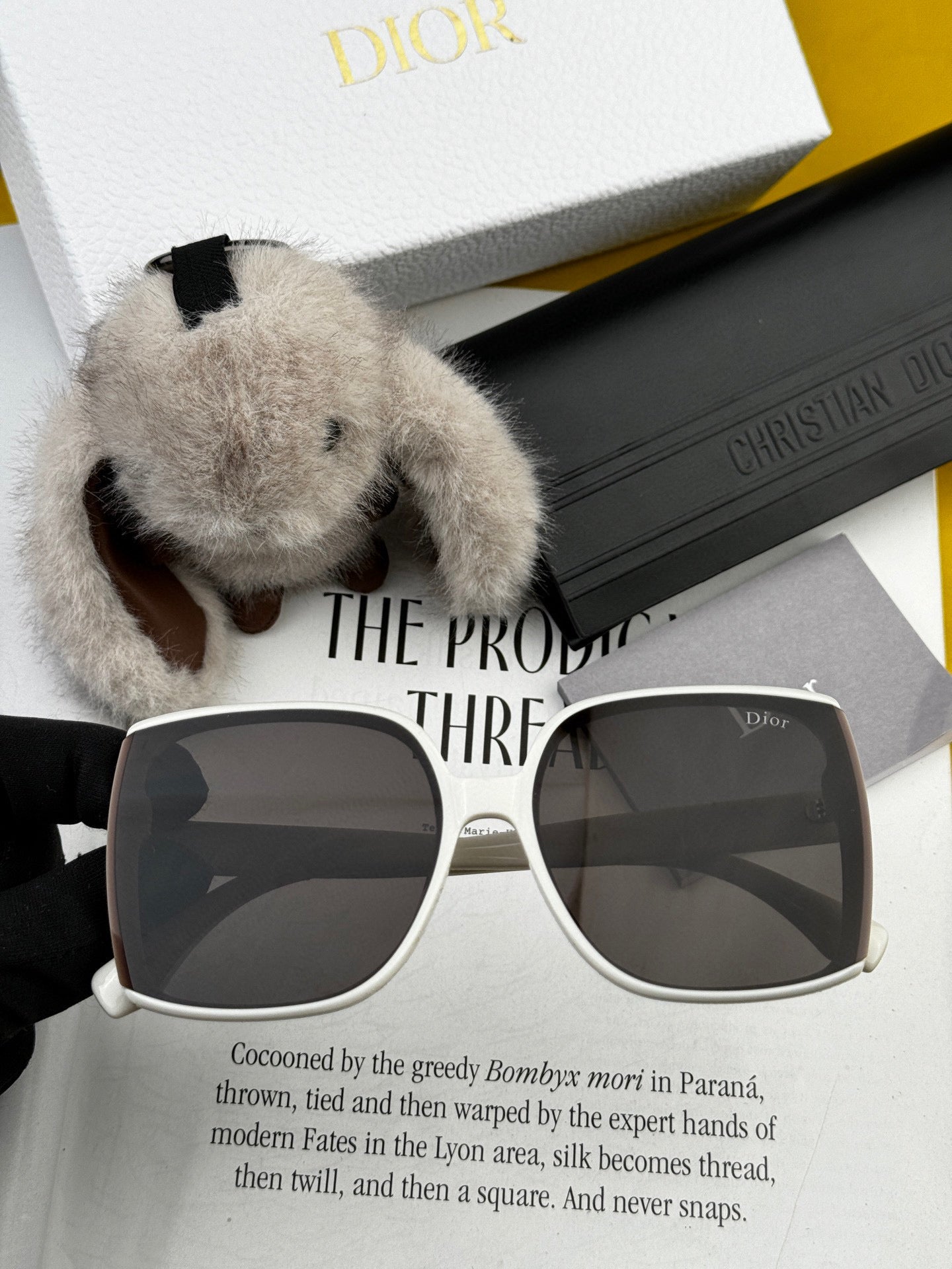 MONTAIGNE SUNGLASS CD3311 IN ACETATE - Black