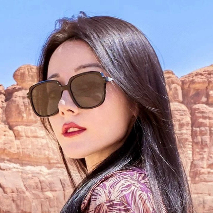 SQUARE FRAME SUNGLASSES G9747 IN ACETATE AND METAL - Smoke