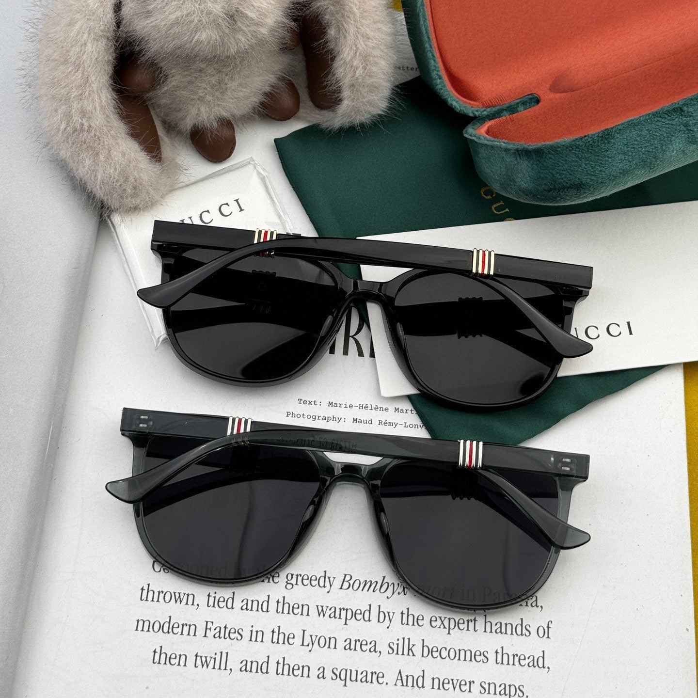 ROUND FRAME SUNGLASSES G37721 IN ACETATE - Black