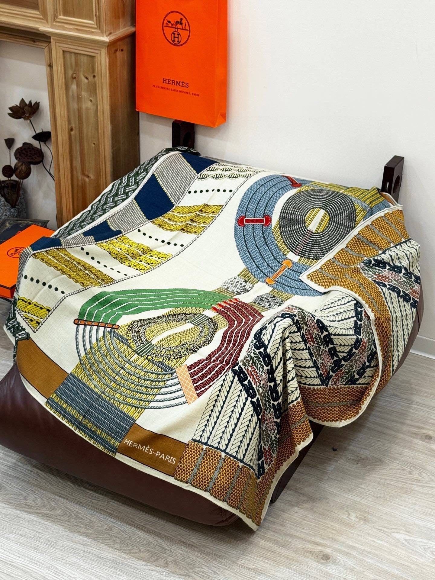 HERMES 25S SCARF 140 IN SILK 854804