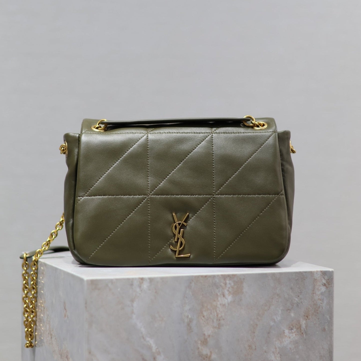 YSL 25S JAMIE 25 IN LIGHT MUSK LAMBSKIN GOLD HARDWRE