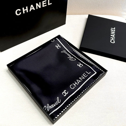 CHANEL 25S ШАРФ 90 З ШОВКУ 732123