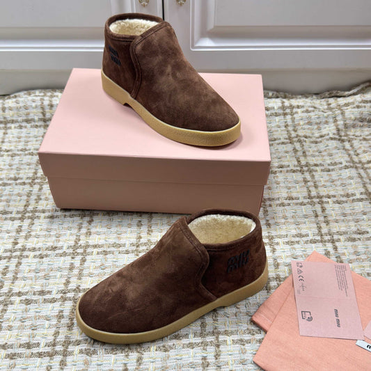 MIUMIU 26S СЛІПОНИ-ЧЕРЕВИКИ З ТЕМНО-КОРИЧНЕВОЇ ЗАМШІ З ОВЧИНОЮ