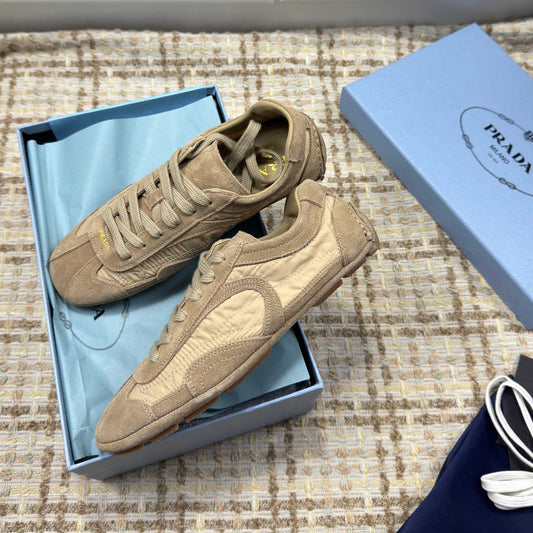 КРОСІВКИ PRADA 26S LOW TOP З НЕЙЛОНУ ТА ЗАМШІ КОЛЬОРУ ОЛИВКОВО-КОРИЧНЕВИЙ
