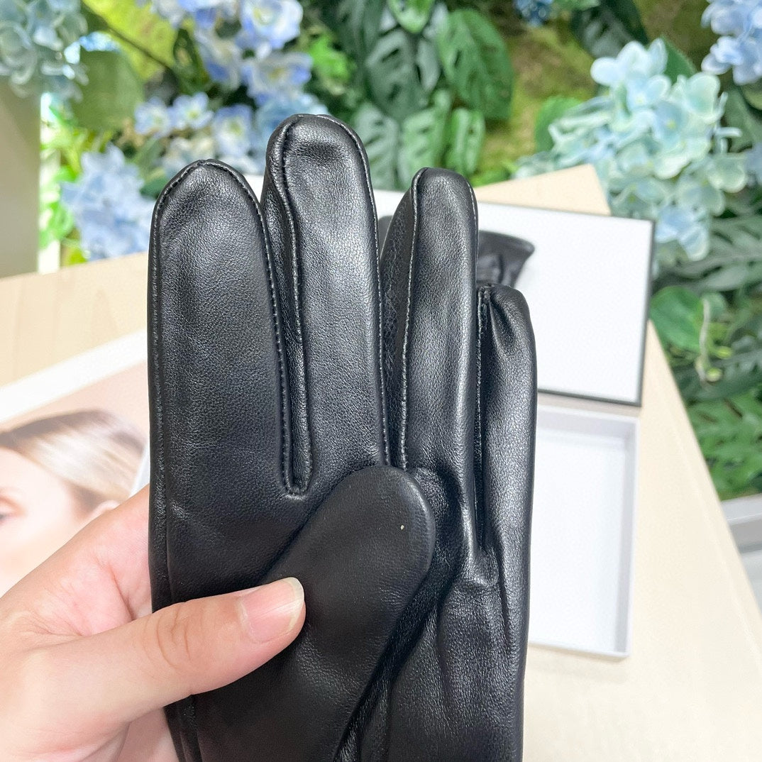 GLOVES IN BLACK LAMBSKIN 464983 - M