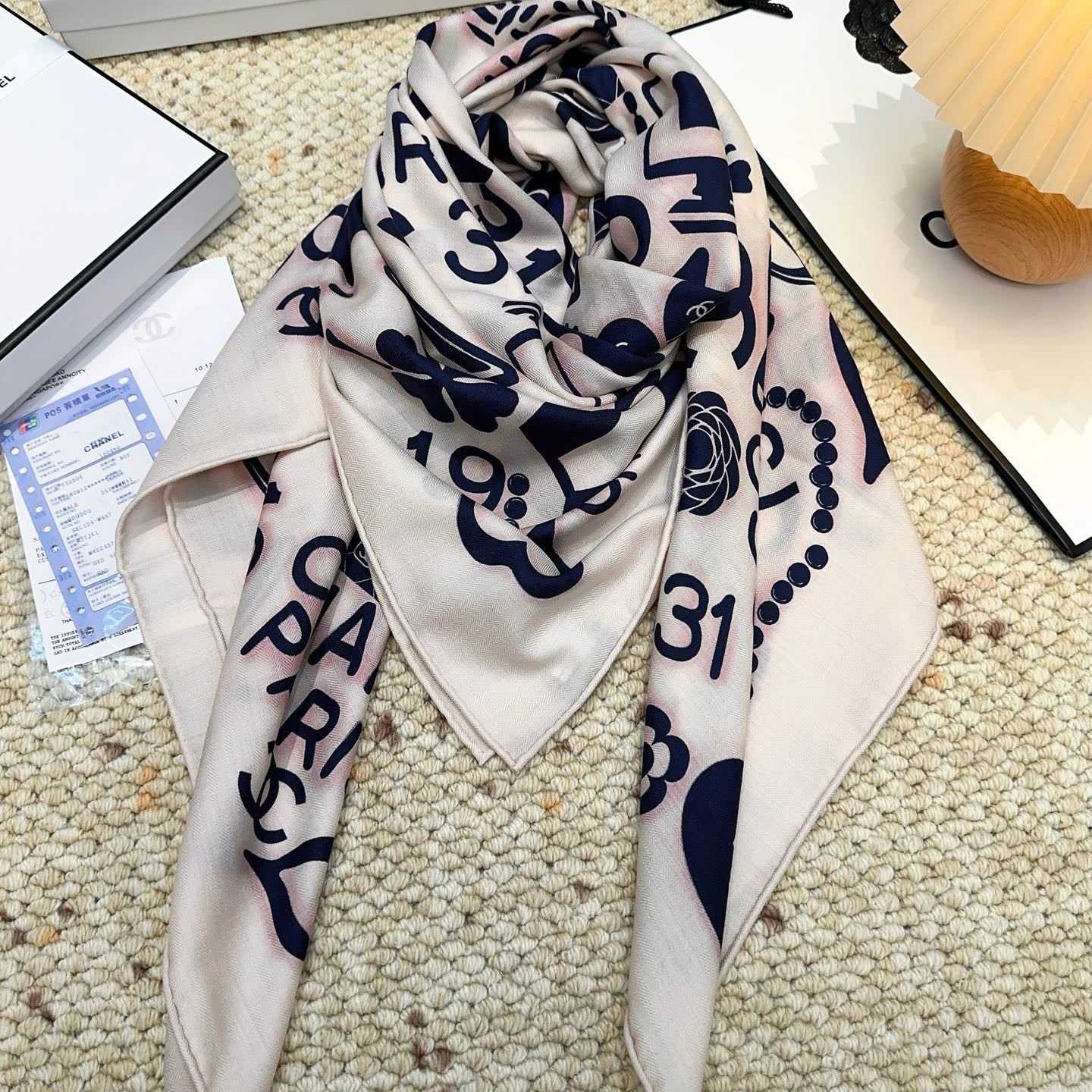 CHANEL 25S SCARF 140 IN SILK AND CASHMERE 881852