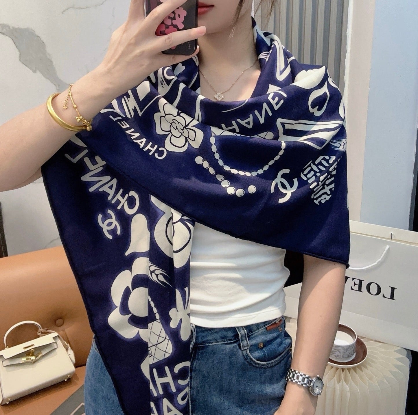 CHANEL 25S SCARF 140 IN SILK AND CASHMERE 881853