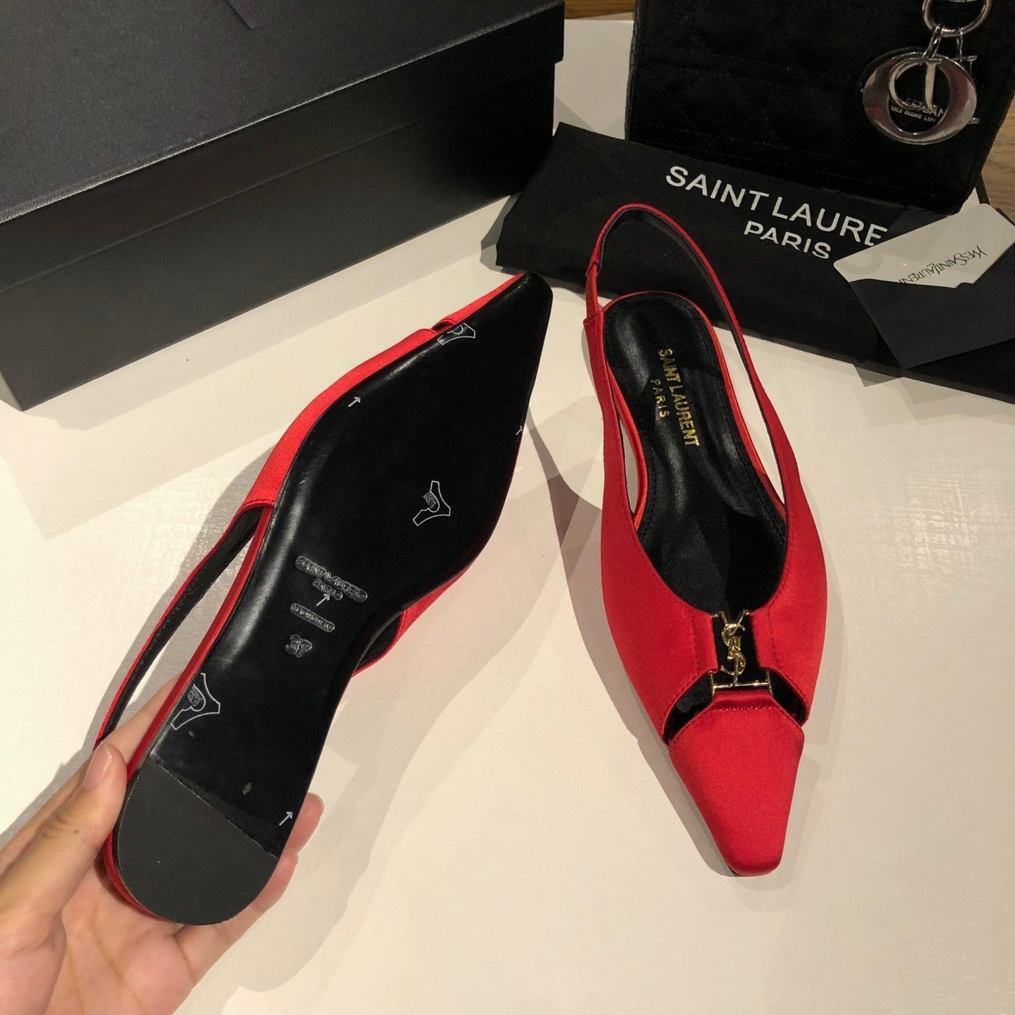BABYLONE SLINGBACK FLAT IN RED SILK - 35