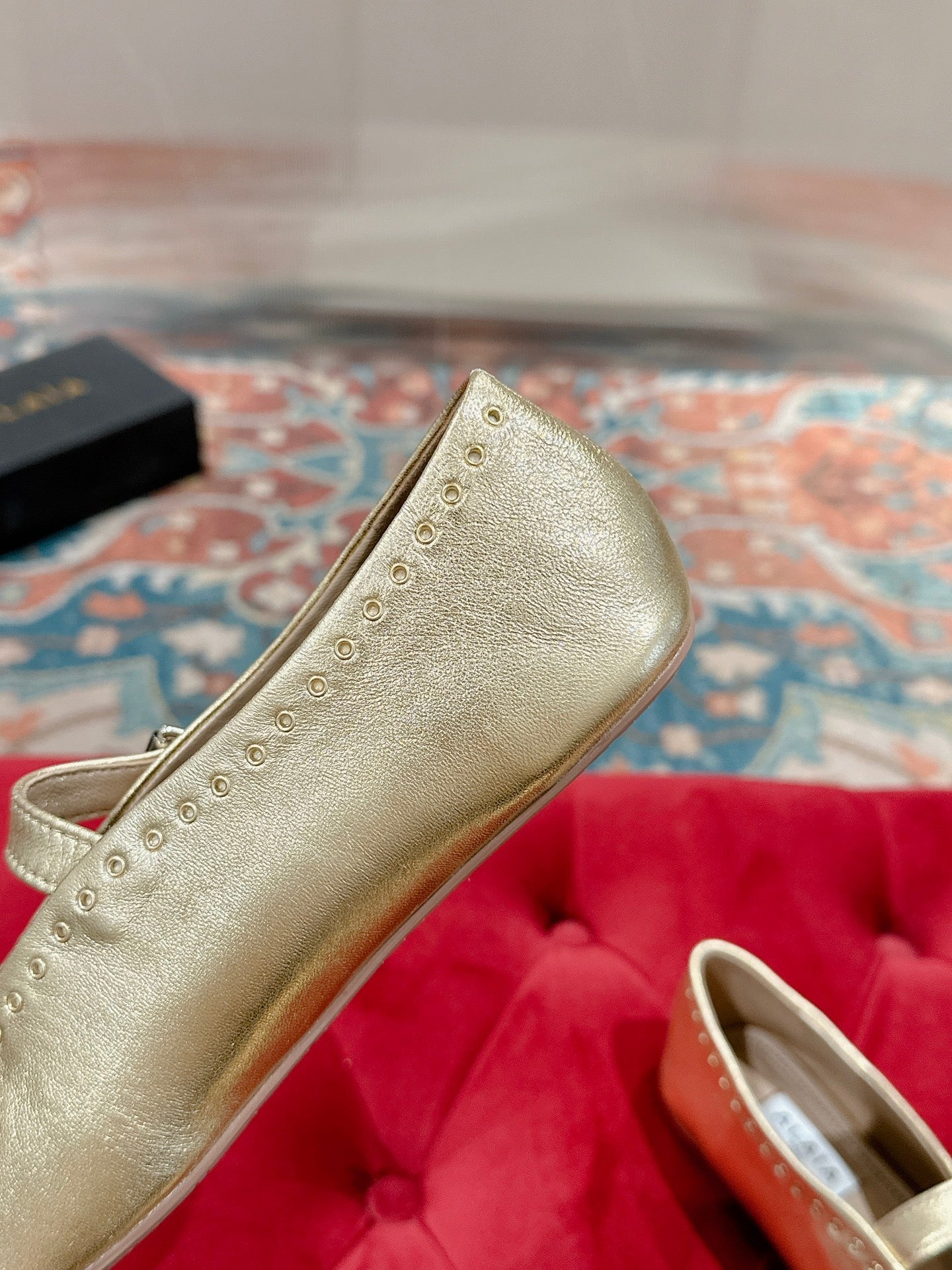 ALAIA MARY JANE IN GOLD LAMBSKIN WITH GOLD HARDWARE - 35