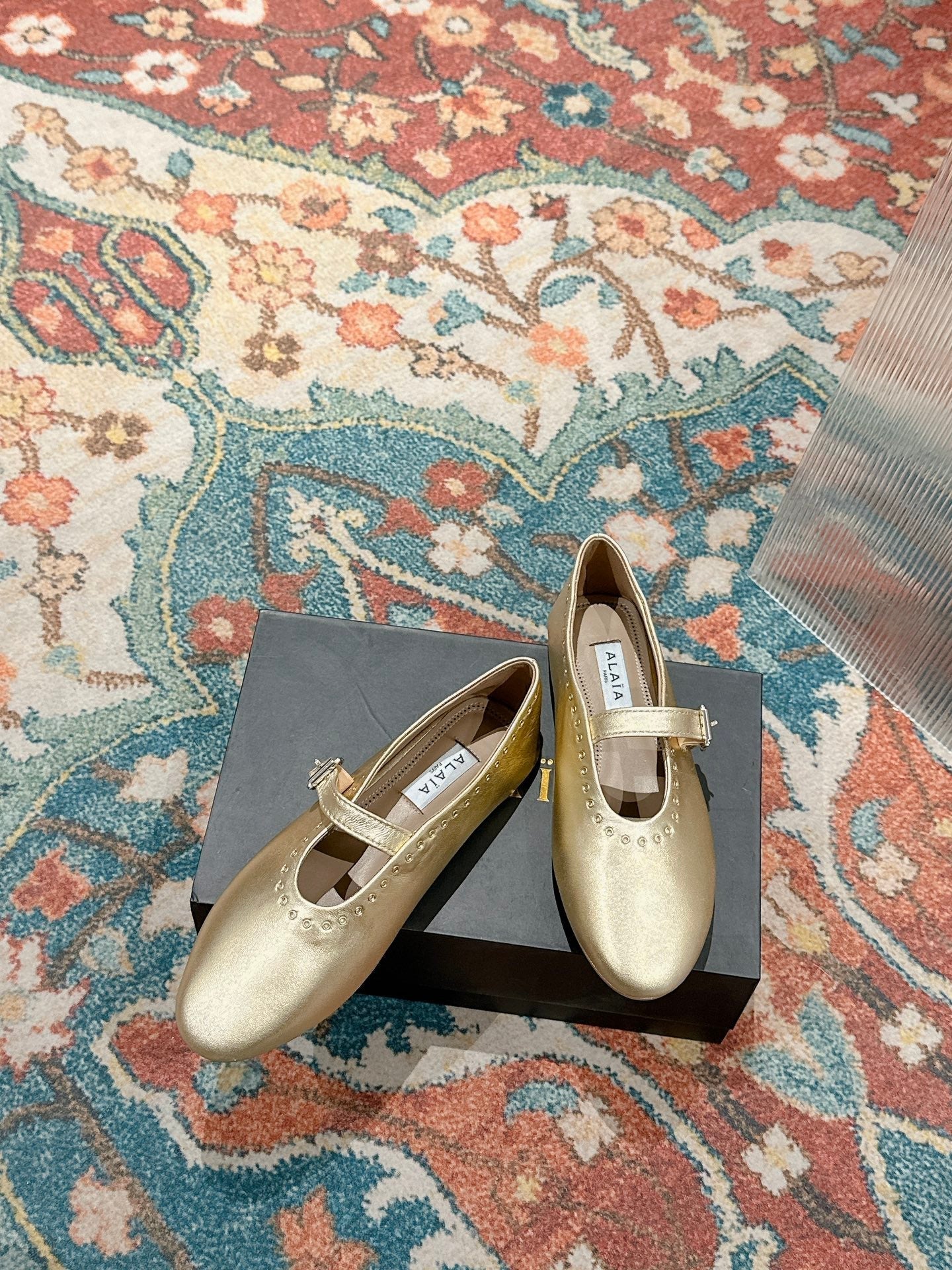 ALAIA MARY JANE IN GOLD LAMBSKIN WITH GOLD HARDWARE - 35