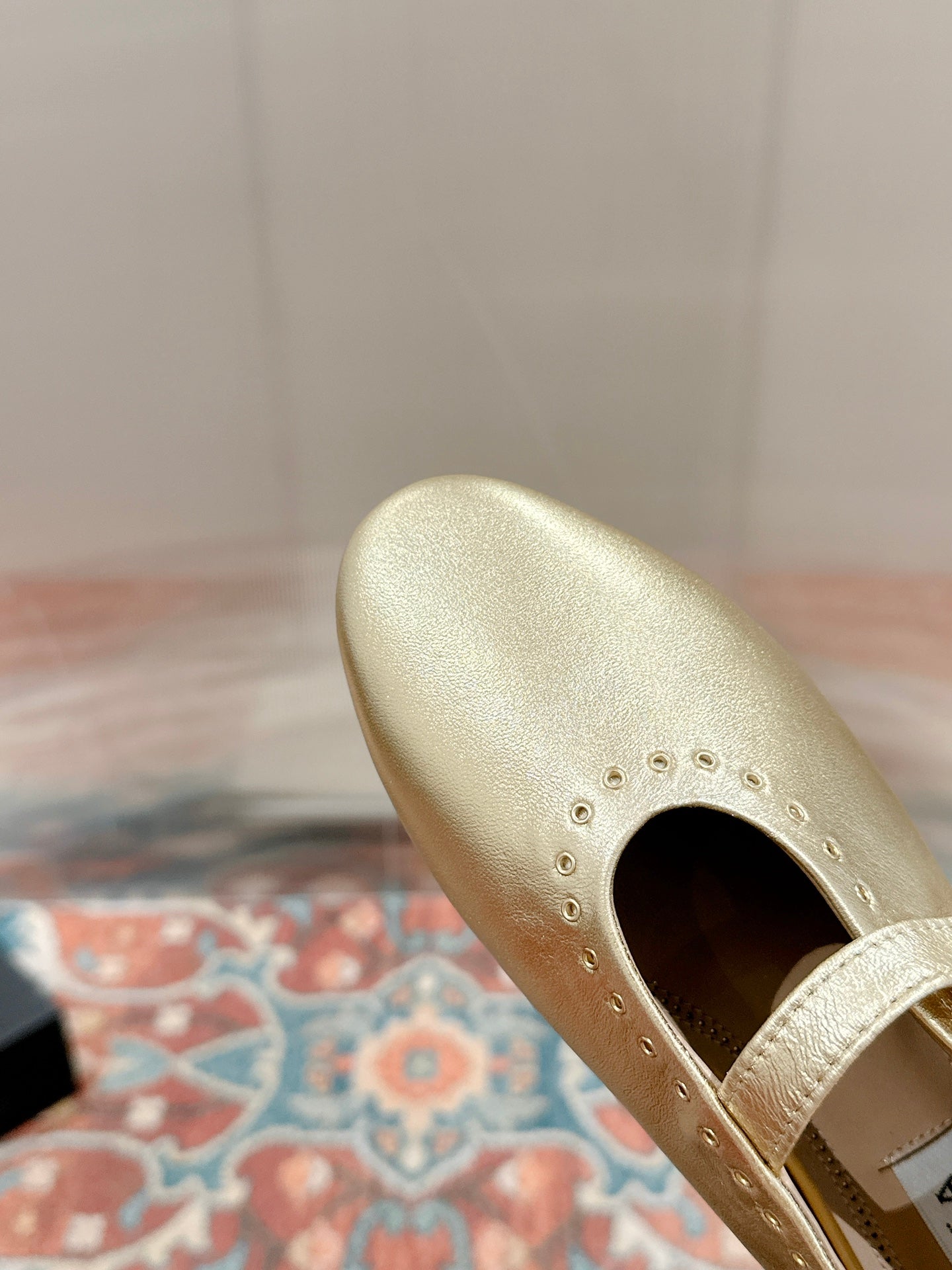 ALAIA MARY JANE IN GOLD LAMBSKIN WITH GOLD HARDWARE - 35
