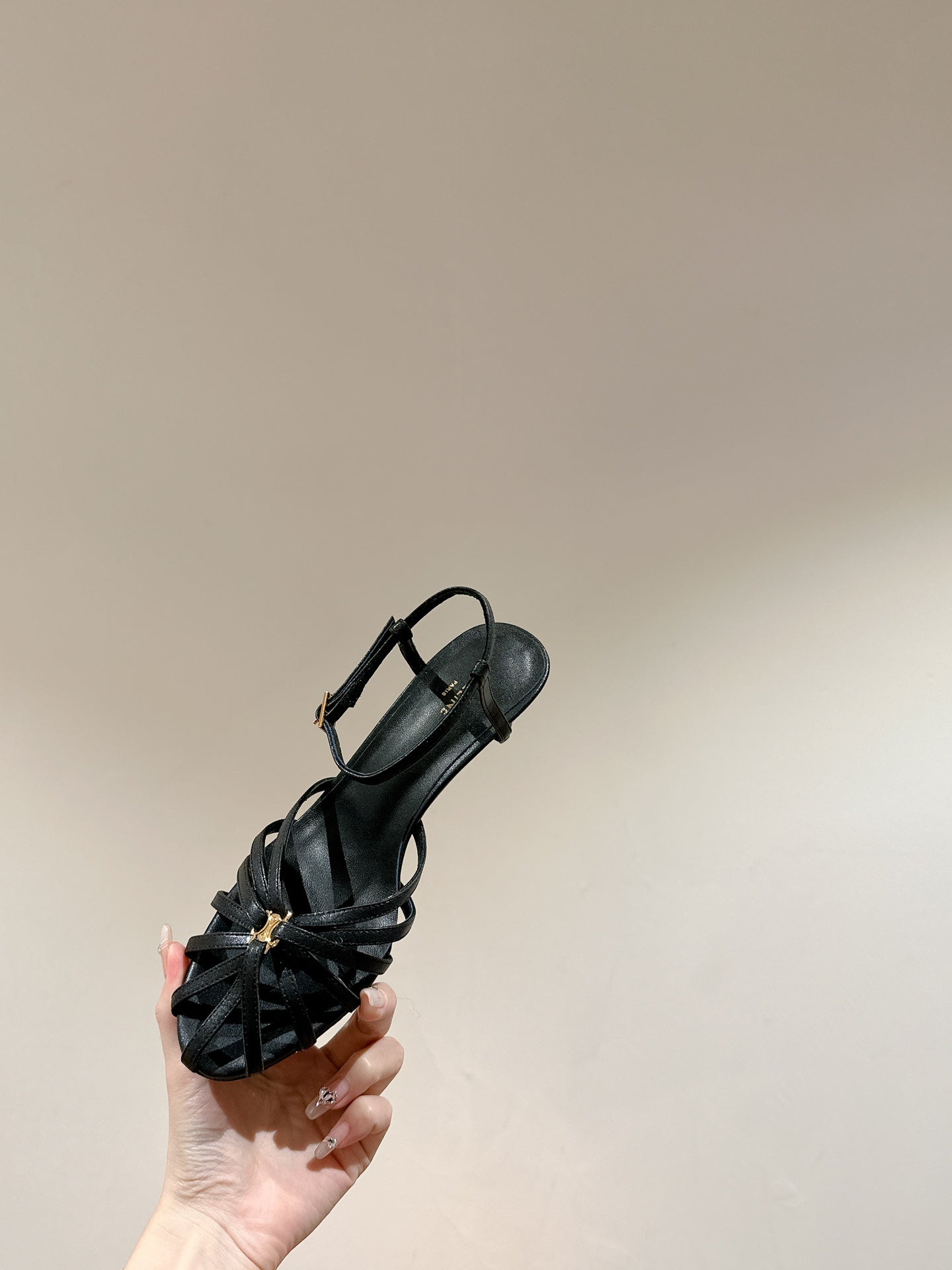 TRIOMPHE SANDAL 85 MM IN BLACK LAMBSKIN - 35