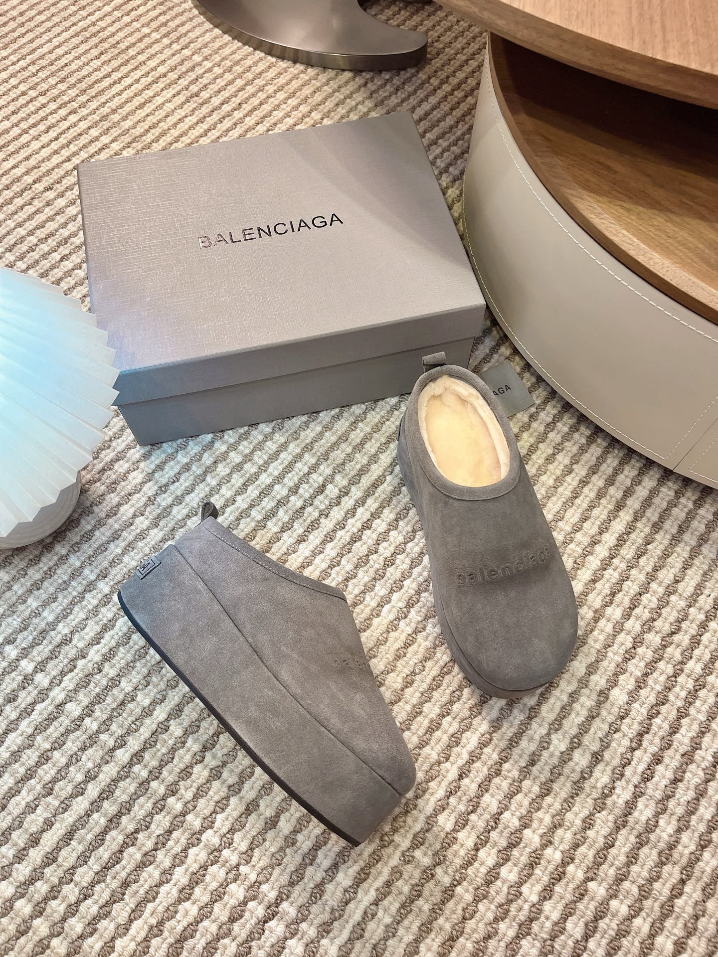 BALENCIAGA 25S AURALEE SLIP-ON 50 MM IN GREY SUEDE - 35