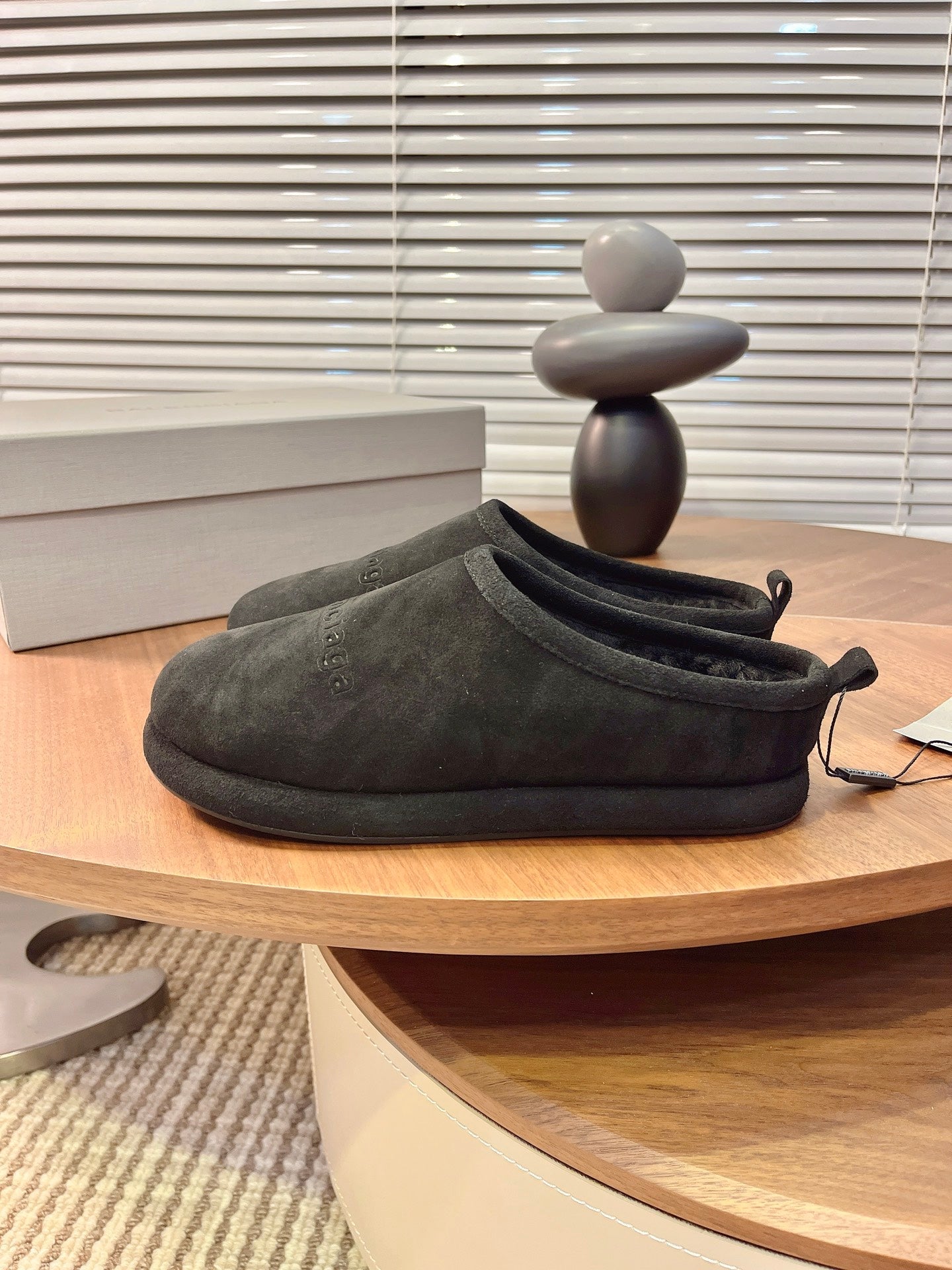 BALENCIAGA 25S AURALEE SLIP-ON 25 MM IN BLACK SUEDE - 35