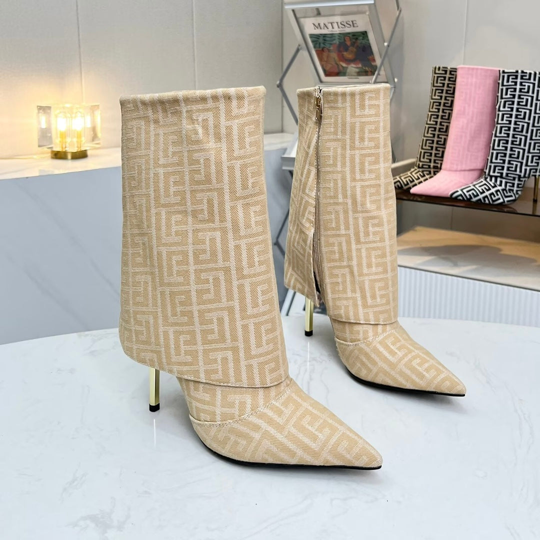 ЧОБОТИ BALMAIN 26S MONOGRAM НА ПІДБОРАХ 105 ММ З ЖАККАРДОВОГО ПОЛОТНА ВІДТІНКУ NUDE BEIGE