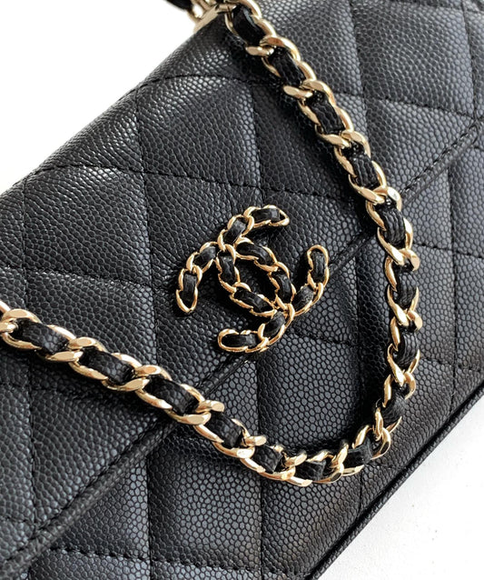 CHANEL 25S СУМКА KELLY 18 З ЧОРНОЇ ЗЕРНИСТОЇ ШКІРИ З ФУРНІТУРОЮ ЗІ ЗОЛОТА