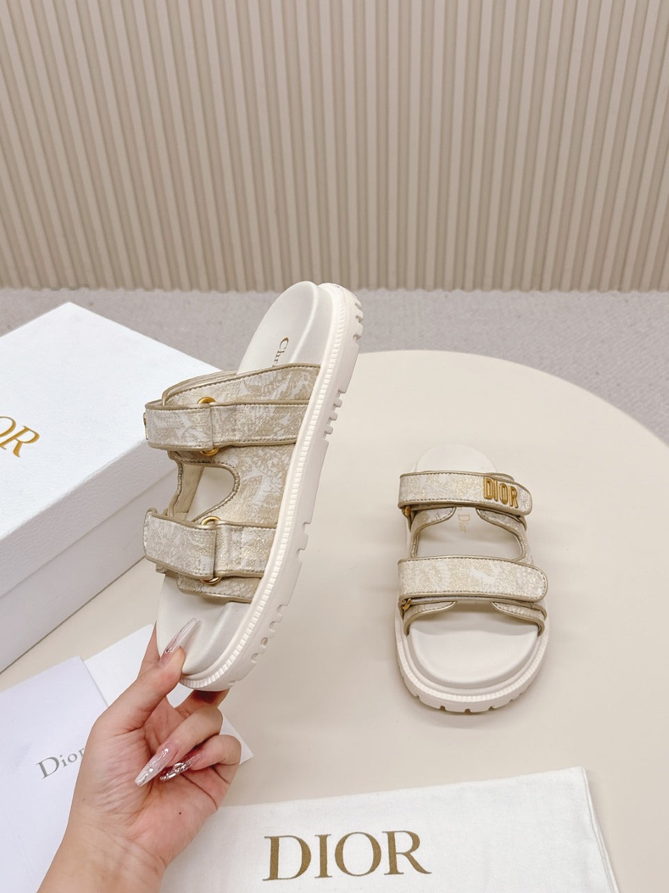 DIOR CLASSIC DOUBLE-STRAP SLIDES 25S IN WHITE MIX BEIGE FABRIC AND CALFSKIN - 35