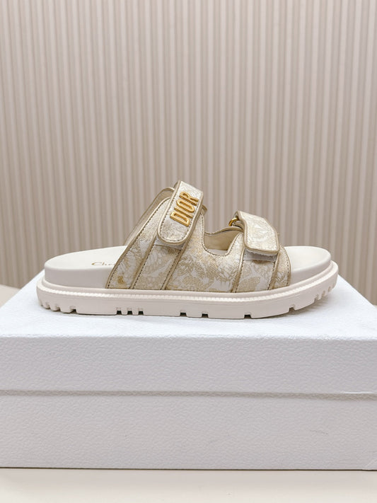 DIOR CLASSIC DOUBLE-STRAP SLIDES 25S IN WHITE MIX BEIGE FABRIC AND CALFSKIN - 35