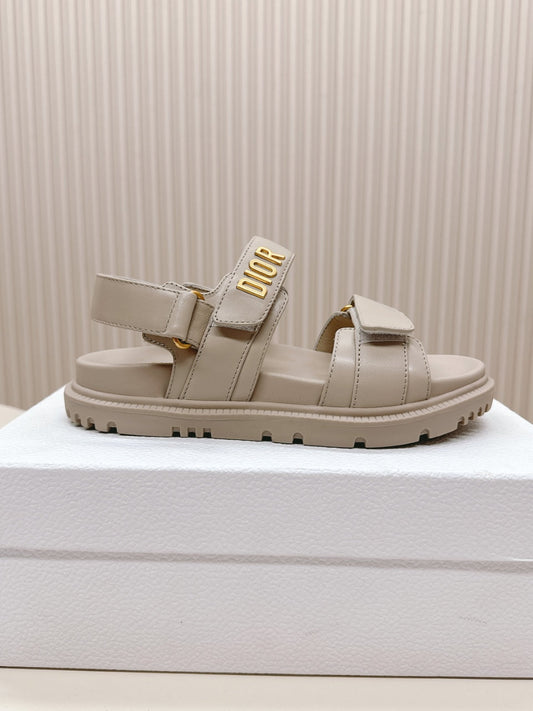 DIOR BACK-STRAP SANDALS 25S IN LIGHT BEIGE CALFSKIN WITH GOLD HARDWARE - 35
