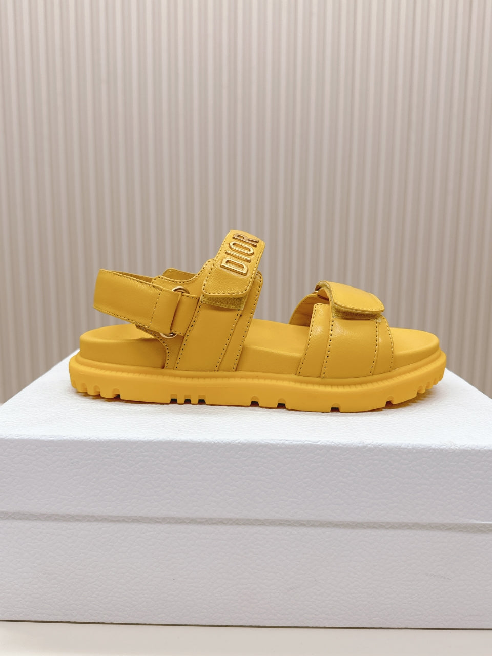 DIOR BACK-STRAP SANDALS 25S IN YELLOW CALFSKIN WITH GOLD HARDWARE - 35