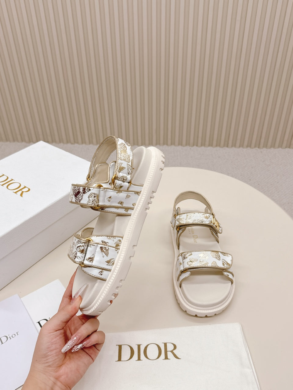 DIOR BACK-STRAP SANDALS 25S IN CREAM WHITE AND GOLD CALFSKIN WITH BUTTERFLY MOTIF - 35